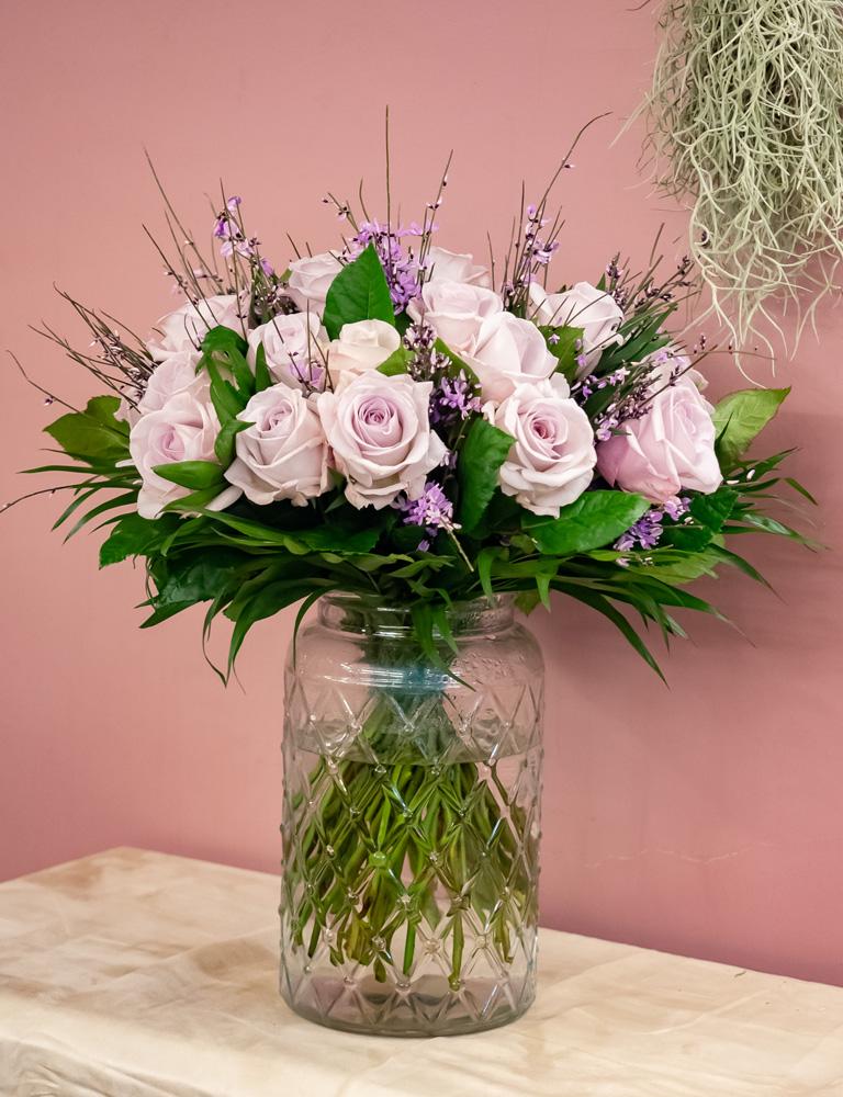 Bouquet-rose-pale-lila-vert-vase